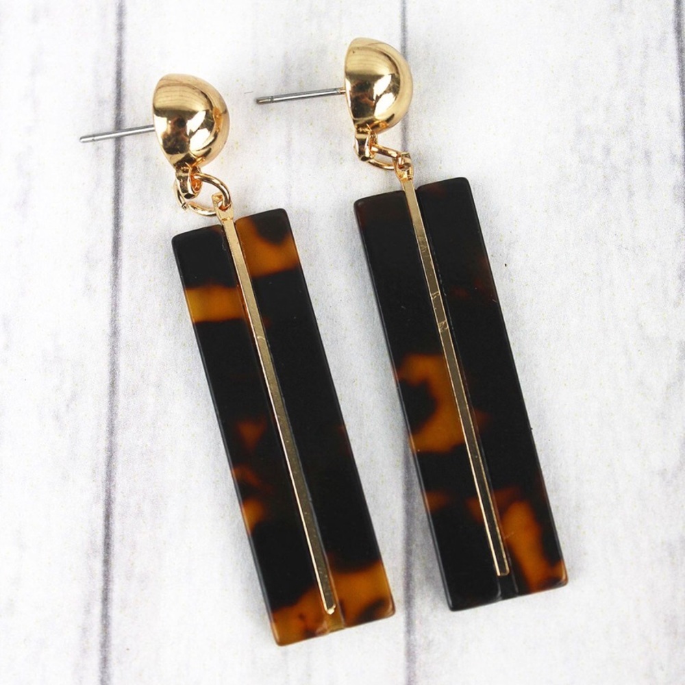 🚨SALE🚨Tortoise Shell Drop Stud Earrings